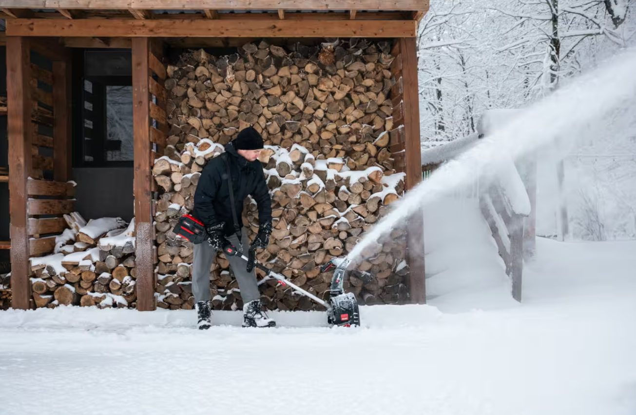 Fraise à Neige électrique Sans Fil De 66 Cm | Power Max® E26 De 60 V* MAX